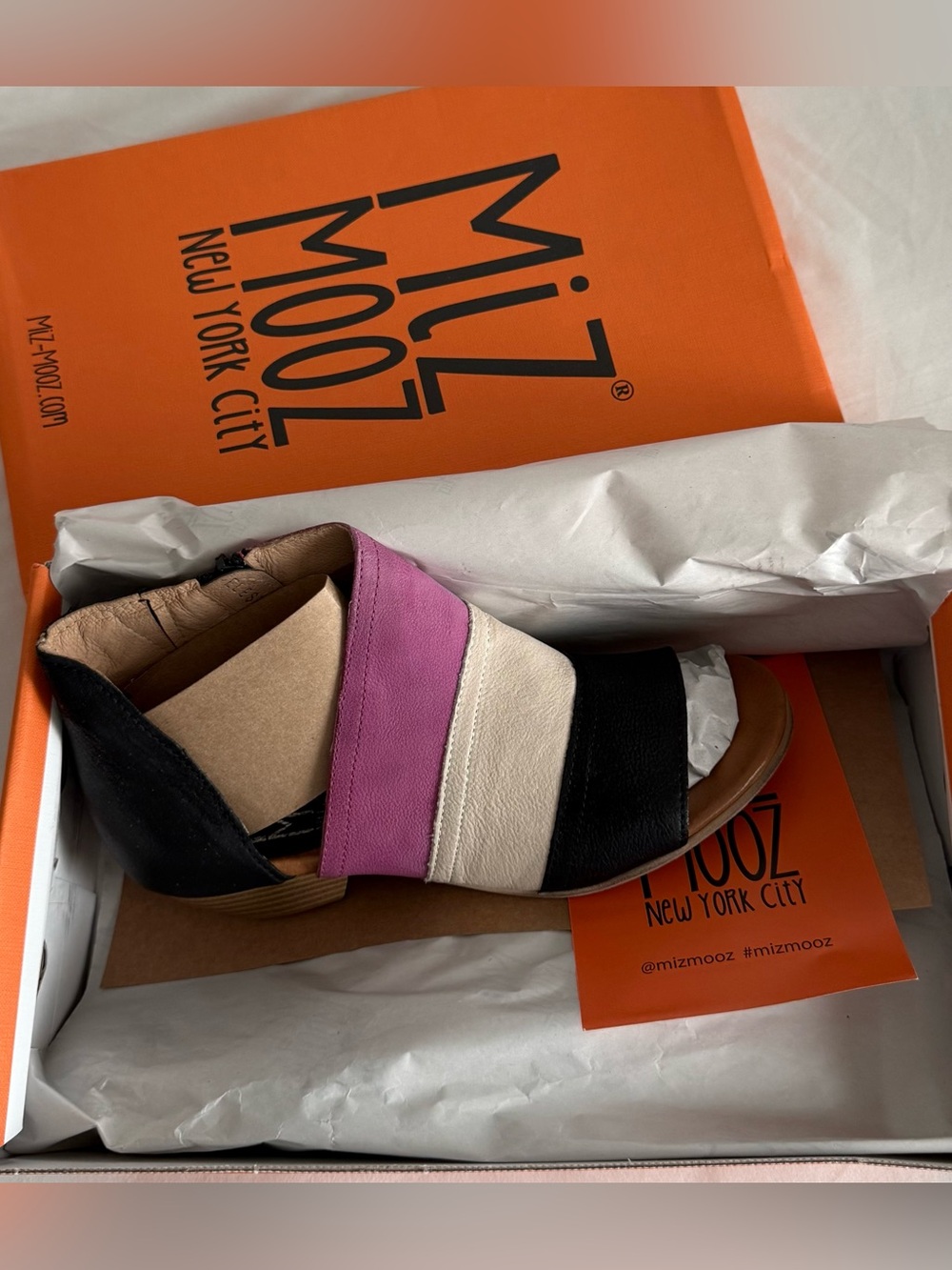 Miz Mooz Pink, Cream & Black Colorblock Open-Toe Mule New In Box 5.5/6 EUR 36 - Picture 3 of 9